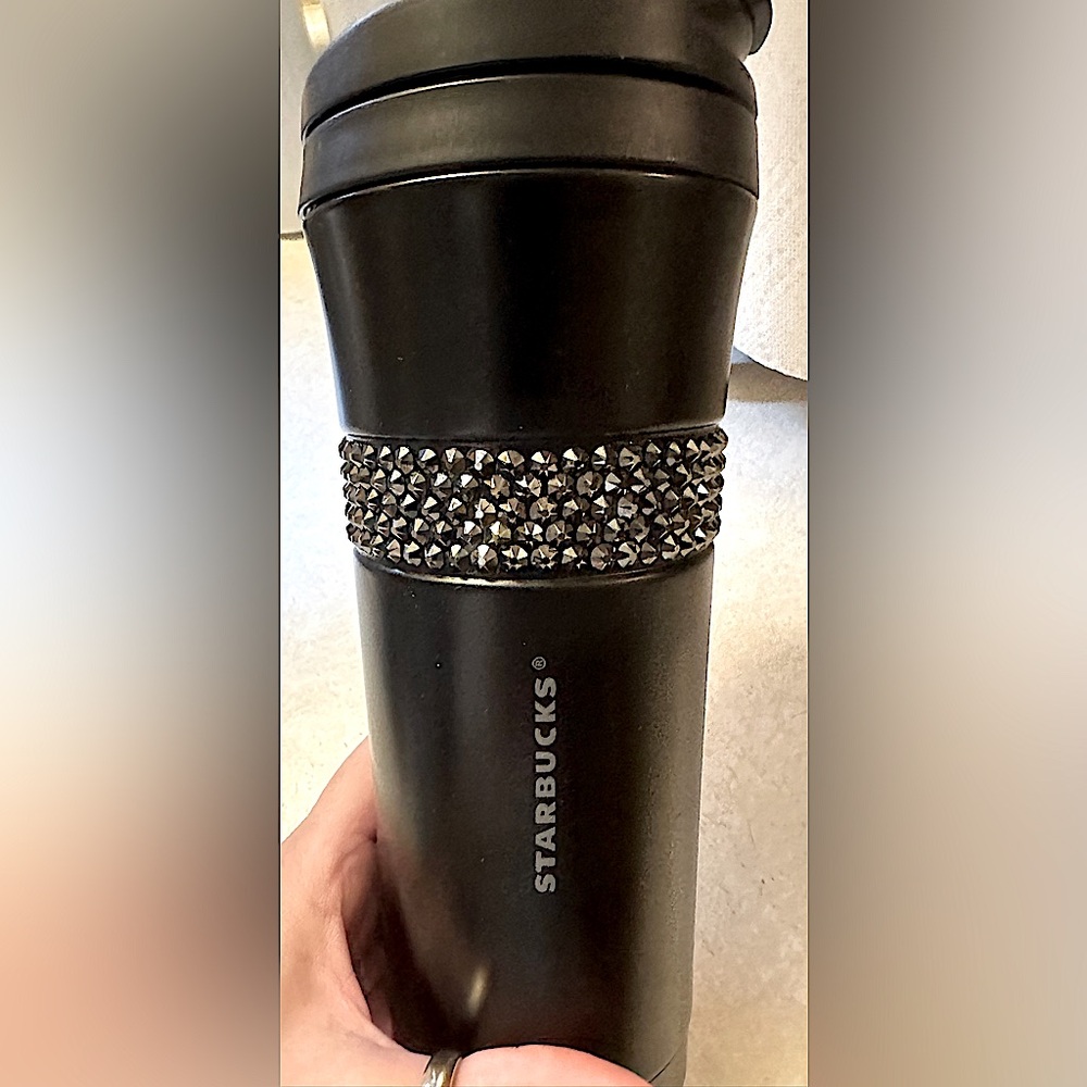 **VERY VERY RARE** ‘LIMITED EDITION’ Starbucks Travel mug.